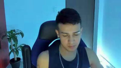 AbelAsburgo live from Colombia