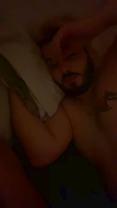 AleeNico82 live from Italy