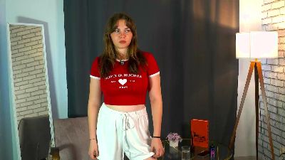 AleenSavannah live from France