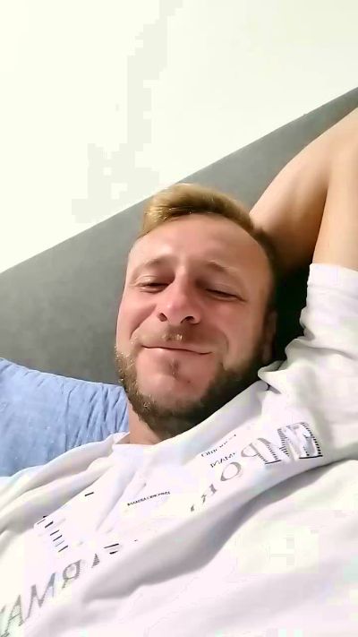 Alegti88 live from Italy