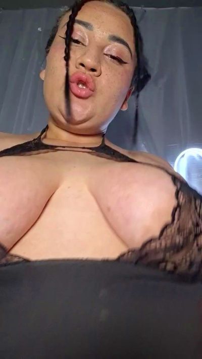 Alexxabelle live from Argentina