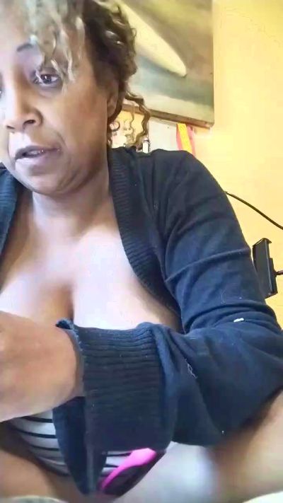 Aliciahotebony live from Spain