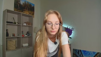 AlizaCabag live from Spain