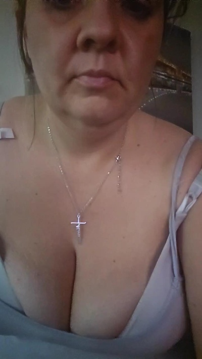 AlwayzHorny333 live from United States