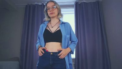 AlyceBurkert live from United Kingdom