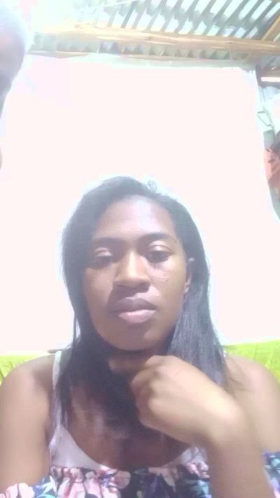 Amandamelia live from Madagascar