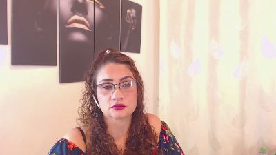 Amelie_Bakerr_ live from Spain