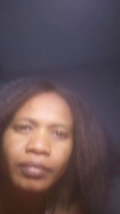 Aminah74 live from Madagascar