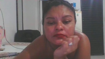 Anne_Moreninha live from Brazil