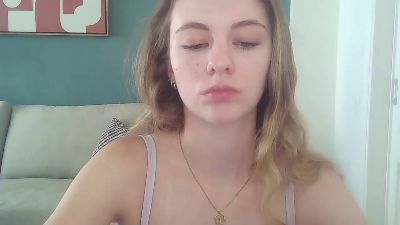 AriaYoung live from United States
