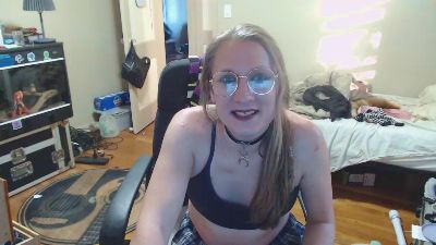 Audrie96 live from United States