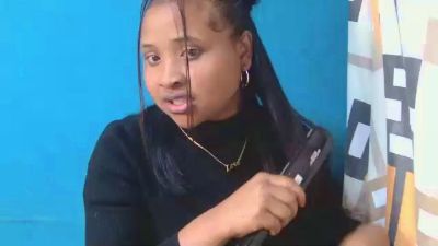 Aurelia00 live from Madagascar