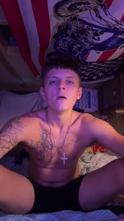 Austin_Harris live from United States
