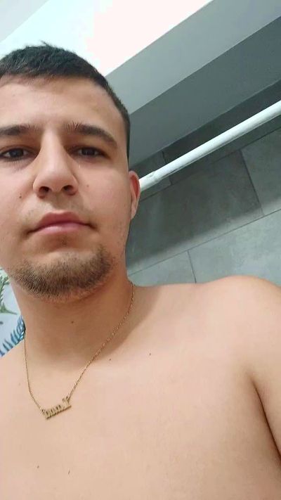 Babyhernandez live from United States