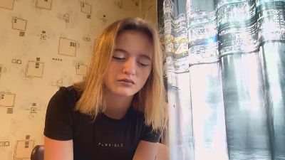 BeatrisEmerton live from Netherlands