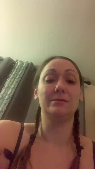 Beautifulbrit live from United States