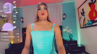 BritannyMendoza live from Colombia