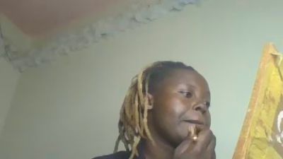 Bubbly_babe live from Kenya