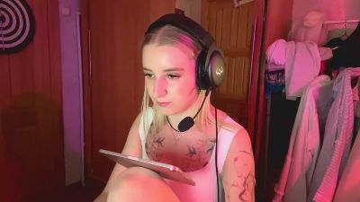 CANDY_BUG live from France