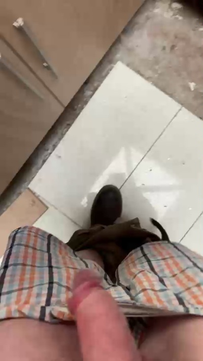 Caffy00 live from United Kingdom