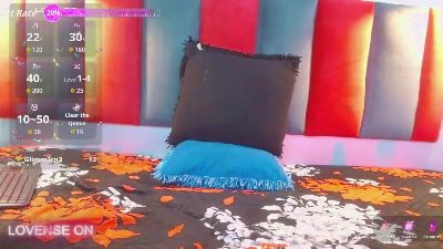 Carolain89 live from Colombia