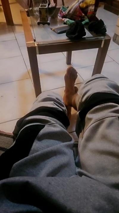 Cazzoeno live from Italy