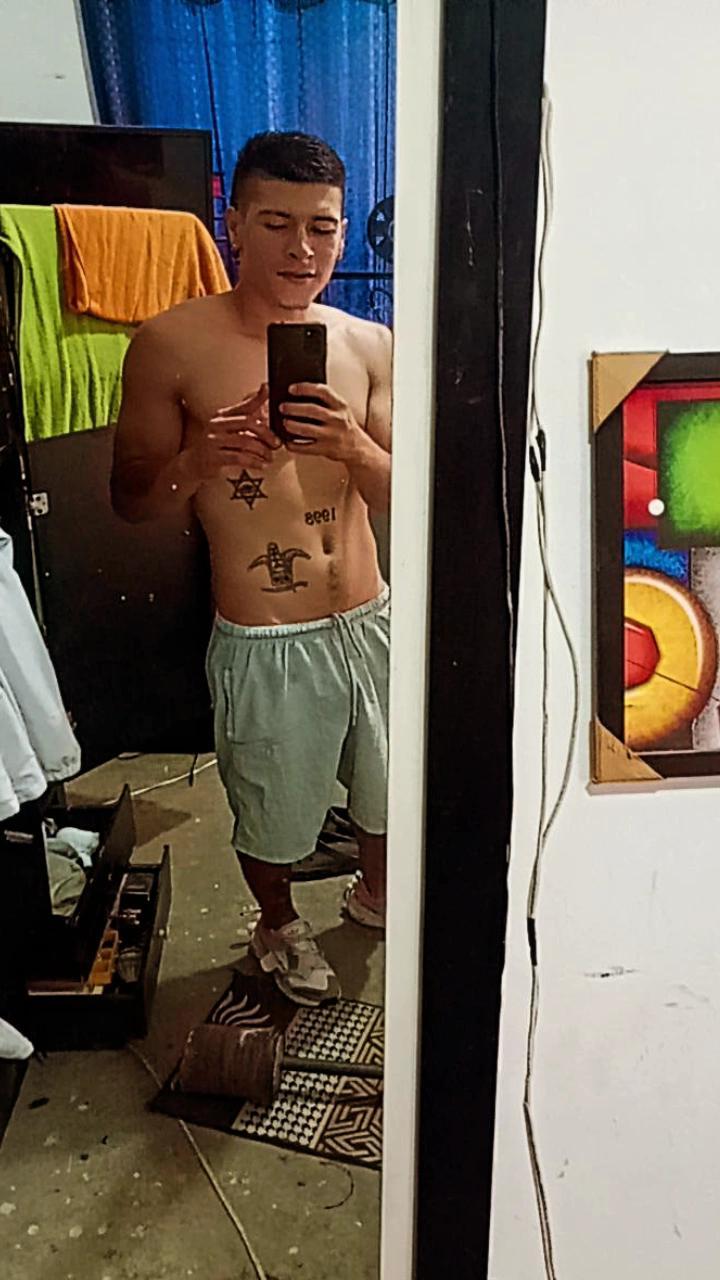 Cbrayancho live from Colombia