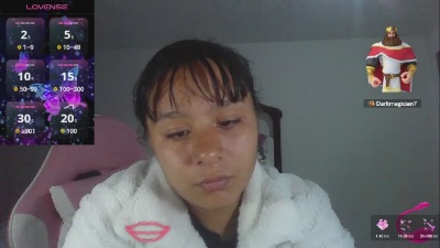 Charis_21 live from Colombia