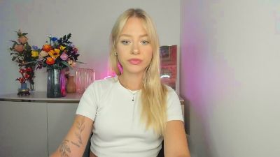 CindyExtasy live from United Kingdom