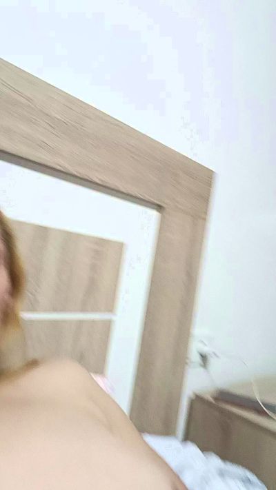 ClaudiaMurcia live from Spain