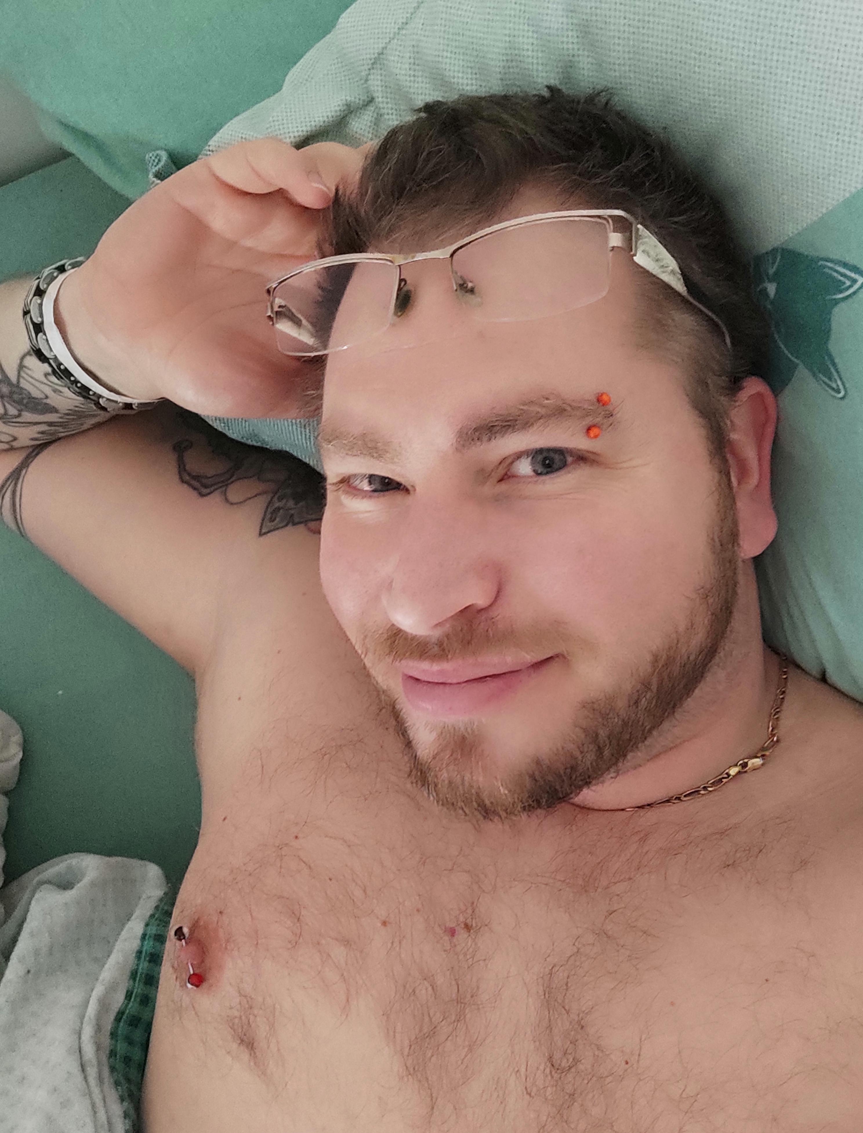 Coeurdedragon37 live from France