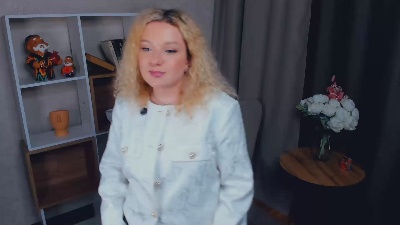 CordiaBerrigan live from Serbia