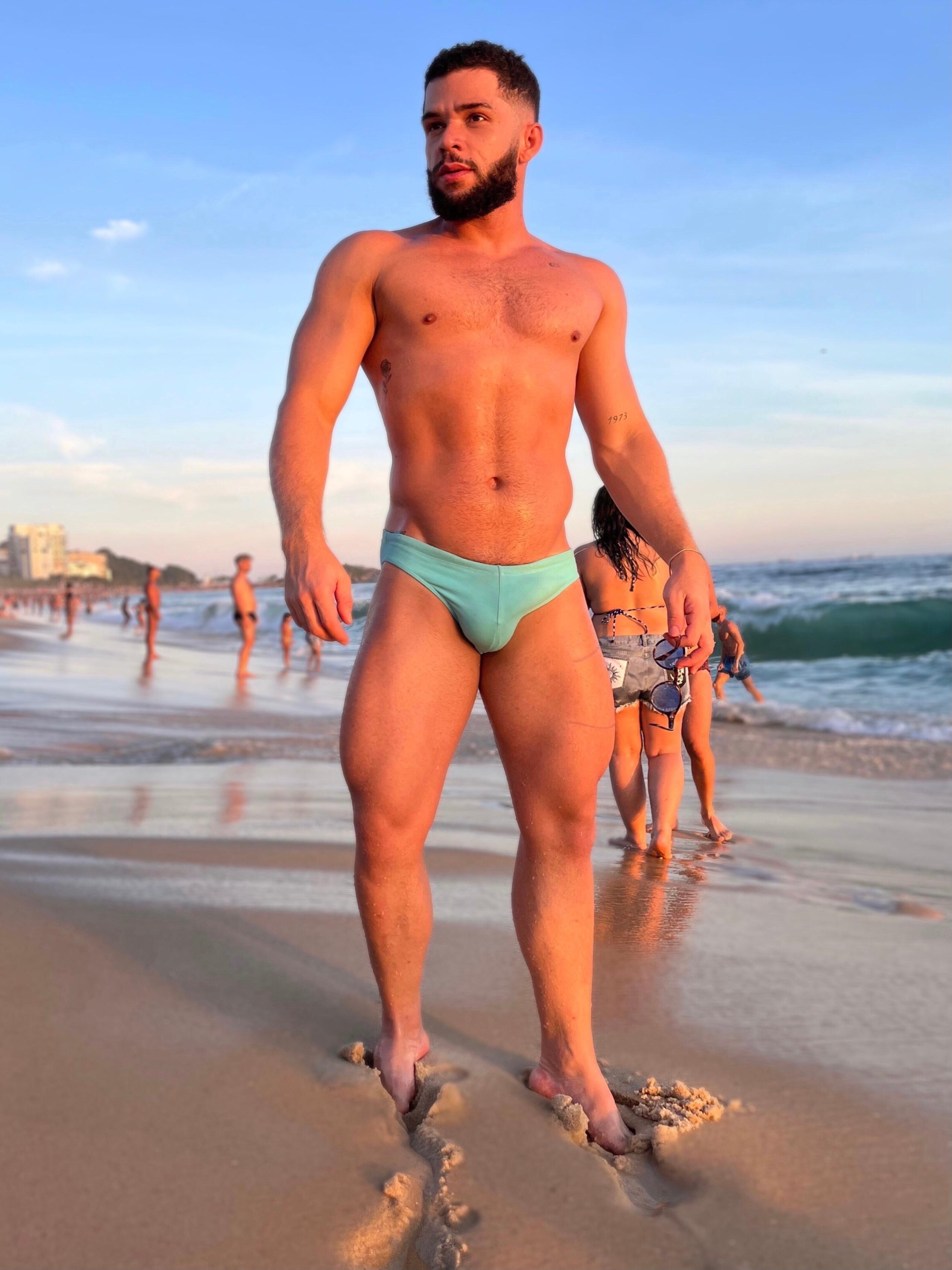 D_rafa live from Brazil