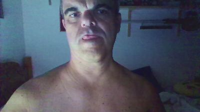 DaxthorCai live from Spain
