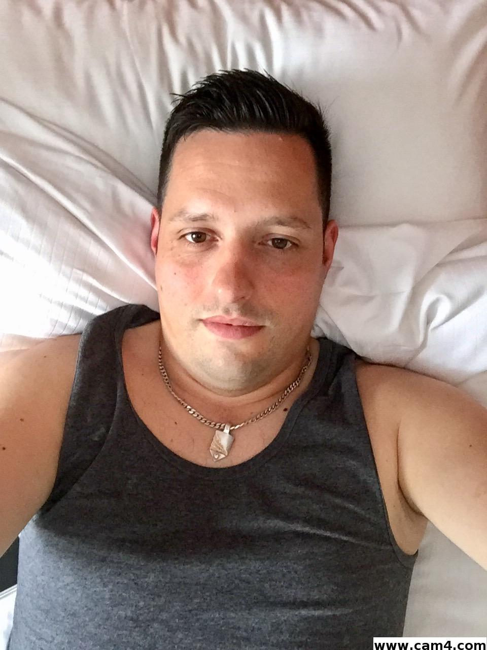 Dirty80i live from Switzerland