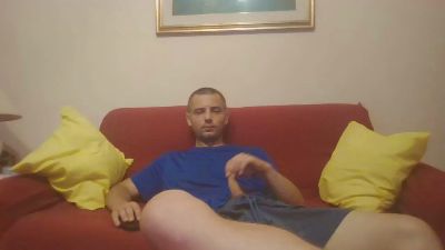 DmtrijD live from Italy