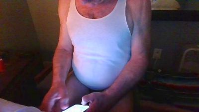 DominantDong live from United States