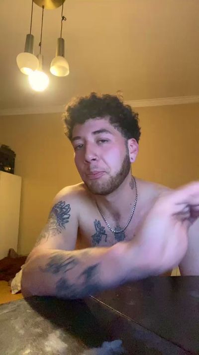 DylanSsj live from Argentina