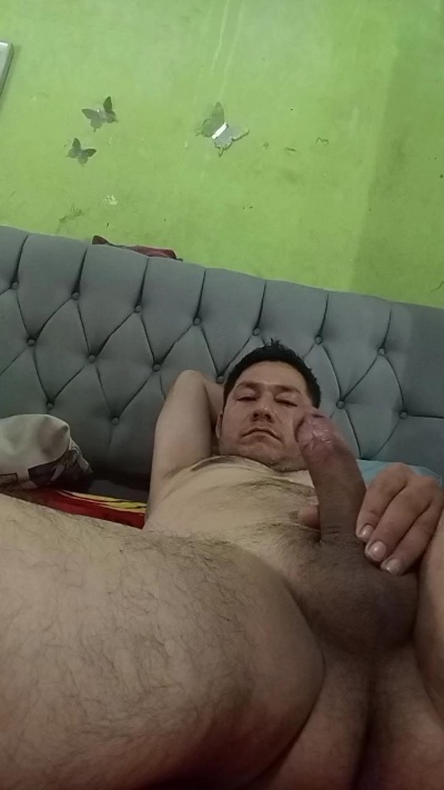 Edu83hot4 live from Ecuador