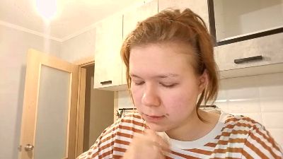 ElliRuiter live from United States