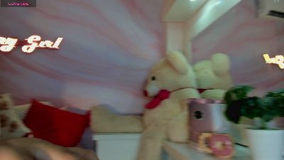 Estrella_brown live from United States