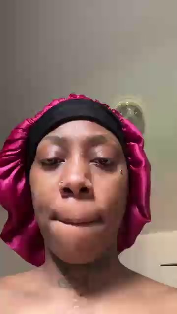 Fineassriiiiiii live from United States