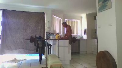 For_voyeurs live from Australia