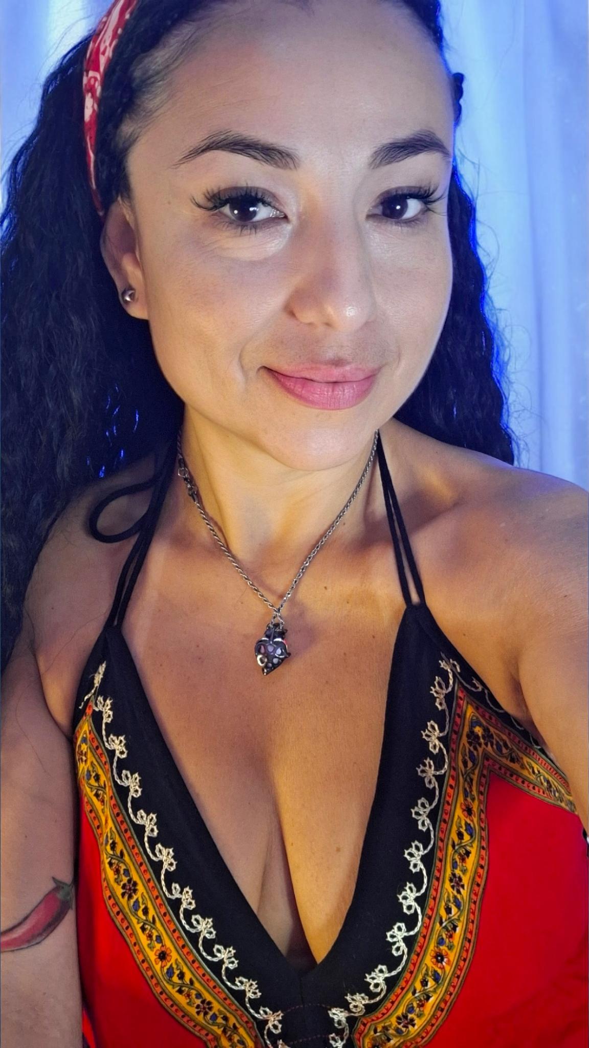 Gigifantasy live from Brazil