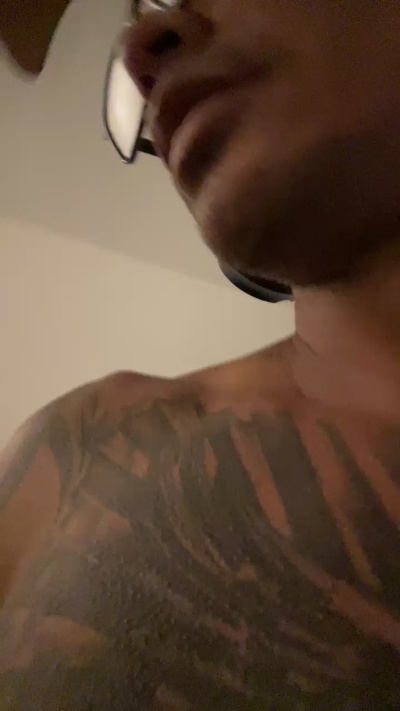 HardBioDomMale live from Brazil