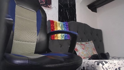 Harrybigdick1 live from Colombia