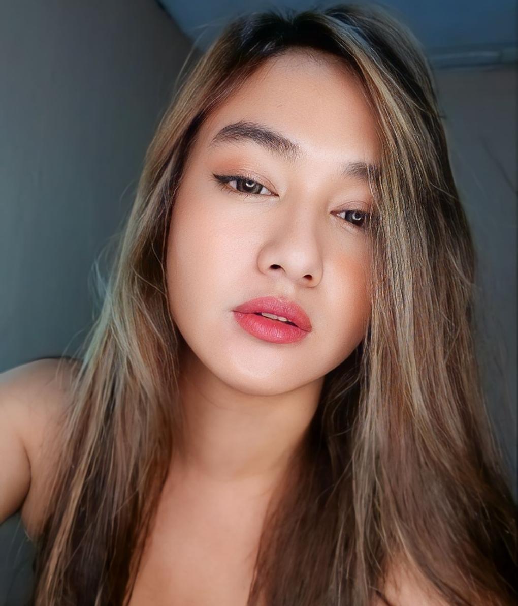 Holycuteangel69 live from Philippines