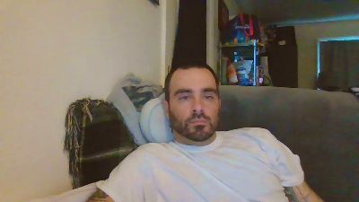 Honeyhole31 live from United States