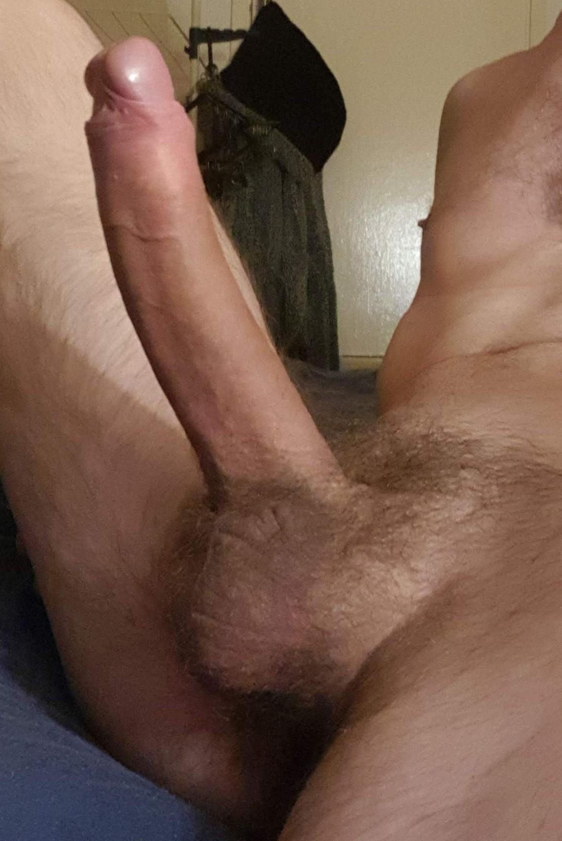 HugecockRay live from United Kingdom
