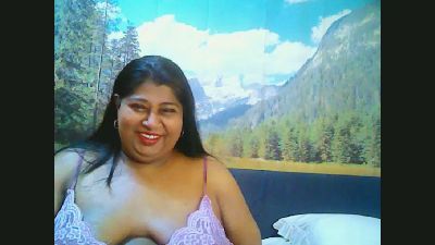 Indianhon3y live from South Africa
